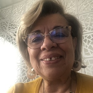 Zouhaira - Prof d'anglais - Massy