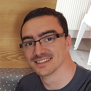 Damien - Prof d'initiation informatique - Lyon