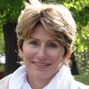 Cathy - Prof de cartonnage - Anet