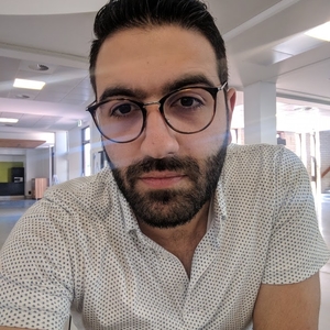 Antonio - Prof d'informatique scolaire - Giralang