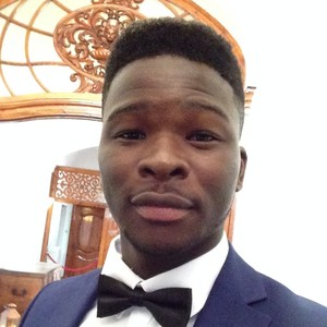 Abayomi - Prof d'anglais - Le Quesnoy