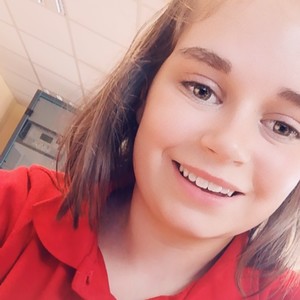 Amelie - Prof d'aide aux devoirs - Saint-Christophe-du-Bois