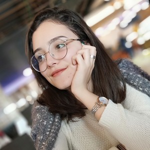 Chaïmaà - Prof de maths - Ligné