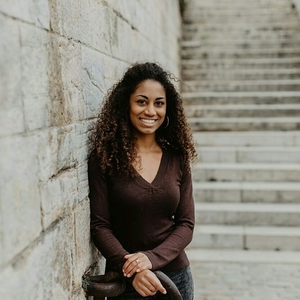 Julia - Prof d'autres sciences - L'Isle-d'Abeau