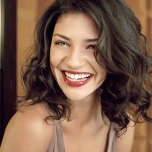 Laura - Prof de piano - Roissy-en-France