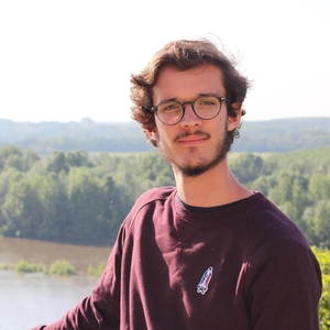 Léo - Prof de physique - chimie - Cesson-Sévigné
