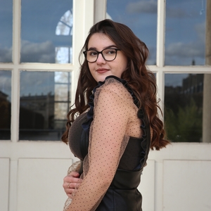 Manon - Prof d'aide aux devoirs - Chavigny