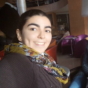 Leila - Prof d'anglais - Seillons-Source-d'Argens