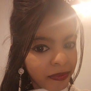 Mariyam - Prof d'arabe - Besançon