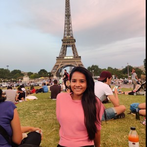 Shivani - Prof de fle - français langue étrangère - Mumbai