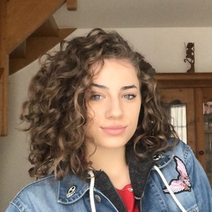 Axelle - Prof de maquillage - Villepinte