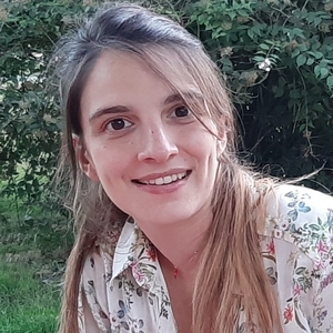 Claudia - Prof d'italien - Bourgtheroulde-Infreville