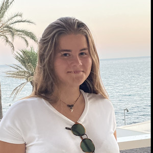 Agathe - Prof d'anglais - Saint-Lô