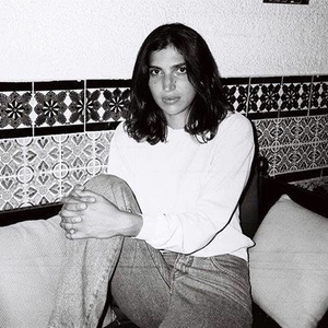 Khadija - Prof de marketing - Paris