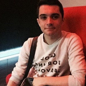 Yann - Prof de fle - français langue étrangère - Paris