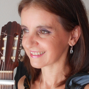 Gloria - Prof de guitare électrique - Puerto de la Cruz