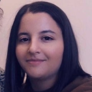 Inès - Prof d'aide à la rédaction de cv - lettre de motivation - Villepinte