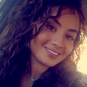 Céryne - Prof de réseaux sociaux - Paris