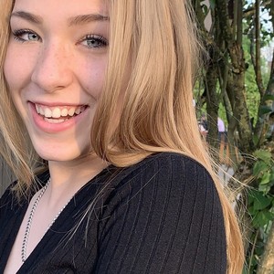 Axelle - Prof de maths - Corcelles-près-Payerne