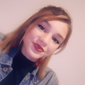 Chloé - Prof de maths - Saint-Quentin