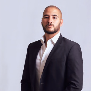 Ismail - Prof d'architecture - Paris