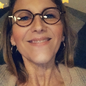 Marie - Prof de dessin - Pont-Audemer