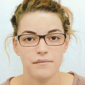 Fadhma - Prof de maths - Mont-Saint-Aignan
