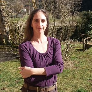 Nancy - Prof de yoga - Bézenac