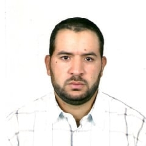 Omar - Prof d'initiation informatique - Paris