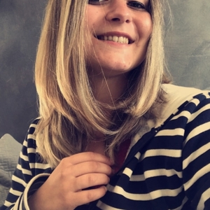 Julie - Prof de français - Mercy-le-Bas