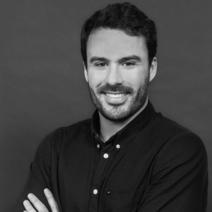 Valentin - Prof de finance - Paris