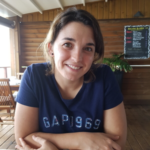 Laura - Prof de comptabilité - Antony