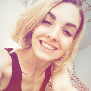 Sarah - Prof de guitare - Laxou