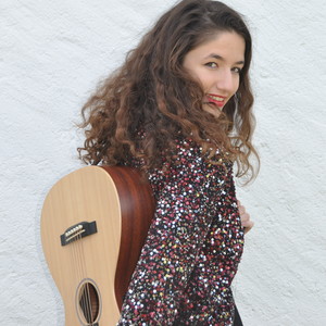 Alice - Prof de guitare acoustique - Paris
