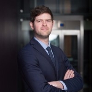 Alexandre - Prof de droit - Paris