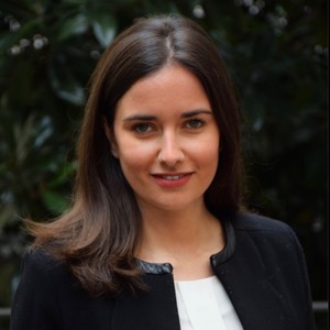 Juliette - Prof de droit civil - Paris