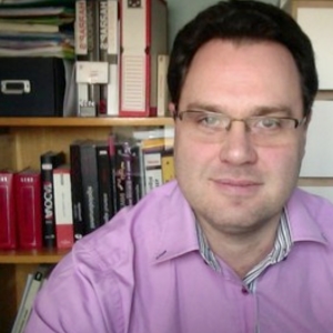 Pascal - Prof de droit civil - Paris