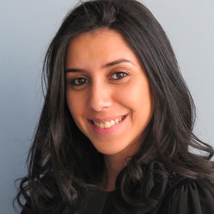 Yasmine - Prof de droit pénal - Paris