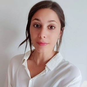 Karin - Prof de droit de l'urbanisme - Châtillon