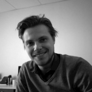 Adrien - Prof de marketing - Dijon