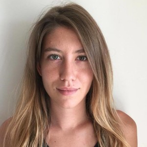 Camille-Aimée - Prof d'économie - Paris