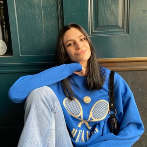 Angele - Prof de français - Paris