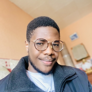 Yvan-Joël - Prof de maths - Cergy