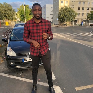 Idriss - Prof de maths - Hérouville-Saint-Clair