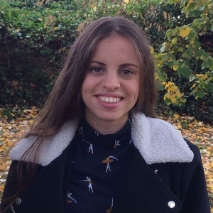 Kenza - Prof de maths - Saint-Jean-de-Linières