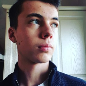Adrien - Prof d'aide aux devoirs - Lille