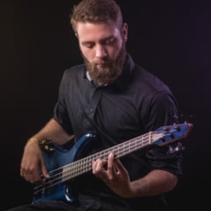 Nils - Prof de solfège - Saint-Mars-d'Outillé