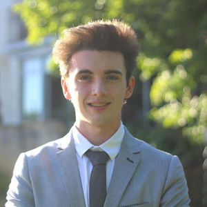 Matthieu - Prof de philosophie - Brive-la-Gaillarde