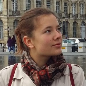 Elina - Prof de yoga - Bordeaux