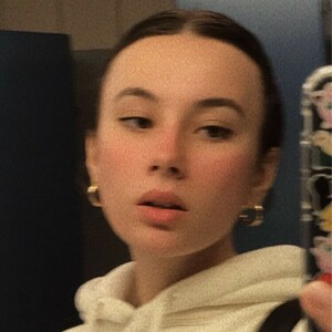 Elena - Prof de maths - Montreal